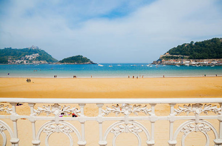 Visitar San Sebastian es conocer la playa de la Concha